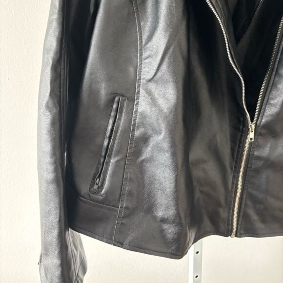 Rue 21+ Jacket 3X Retro Moto Zip Faux Leather Hood Mixed Media Streetwear Grunge - Picture 8 of 11